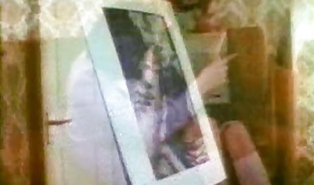 காதல் தேதியும் இனிமையான மினியேச்சர் Tinka கடின parnuha அடேல் இன்னும்