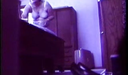 உடல் XXX - கருப்பு ஆபாச நடிகை கொடூரமான செக்ஸ் குத நீல முடி